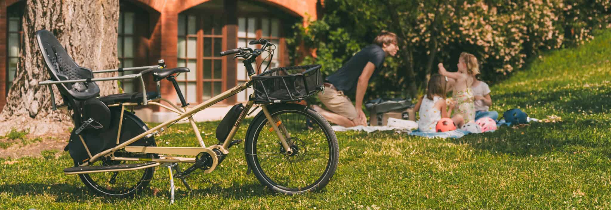 Vélo longtail transport enfant cargo